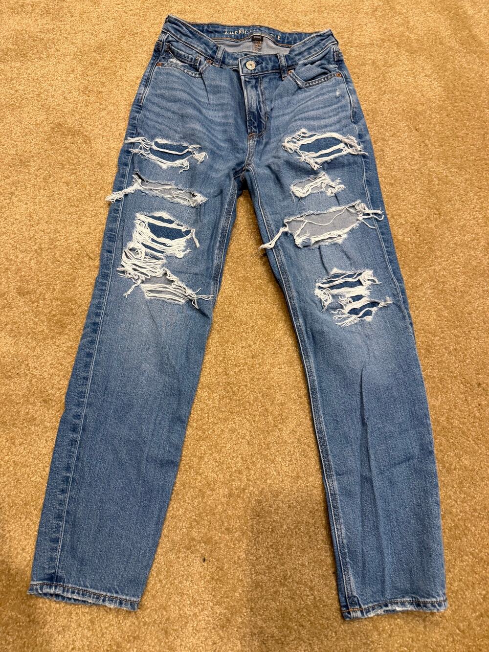 Women's Ripped Mom Jeans Size 2